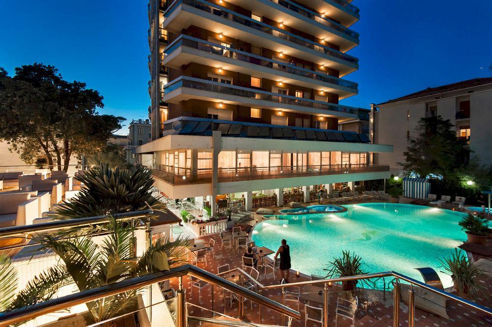 Hotel Gambrinus - Valentini Family Village Bellaria-Igea Marina Eksteriør billede