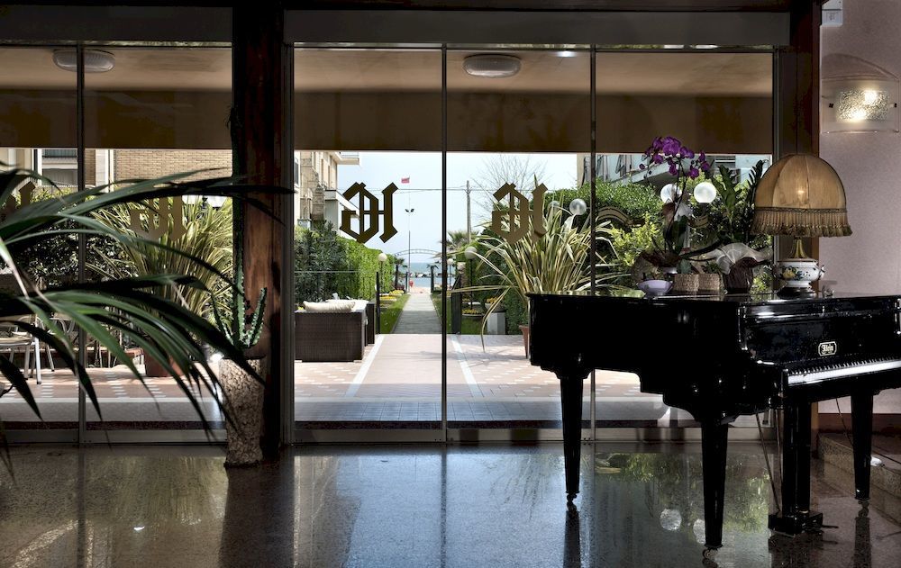 Hotel Gambrinus - Valentini Family Village Bellaria-Igea Marina Eksteriør billede